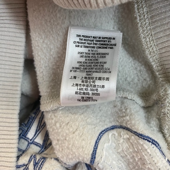 Disney Parks Women’s Size Medium Walt Disney World 2018 Sweatshirt Embroidered - Picture 9 of 10